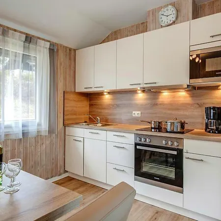 Дом отдыха Roompot Eifelpark Kronenburger See Dahlem - Dmg061006-bya